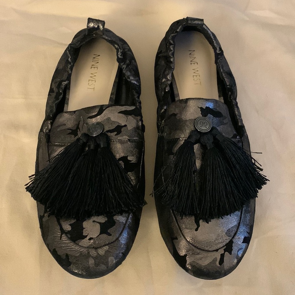 Nine West metallic loafers